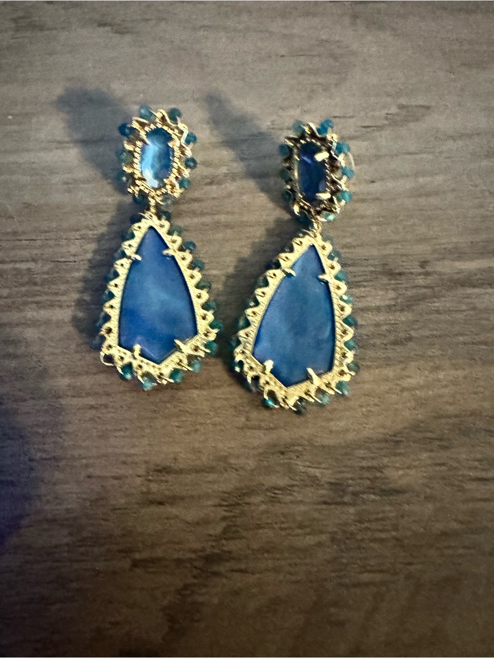 Kendra Scott Gold-Tone Sapphire Blue Teardrop Dangle Earrings